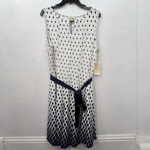Haani New York Dress Womens 2XL White Navy Diamond Dot Sleeveles with Satin Belt